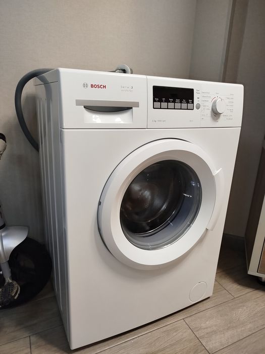 Срочно.Стиральная машина Bosch