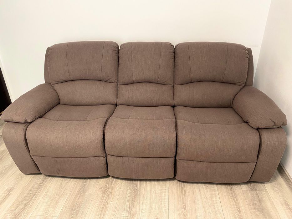 Canapea recliner 3 locuri
