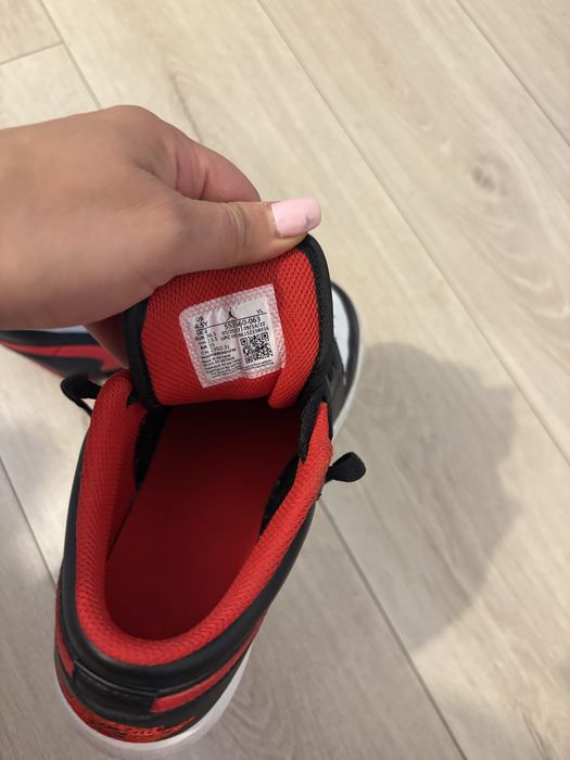 Vand adidasi originali