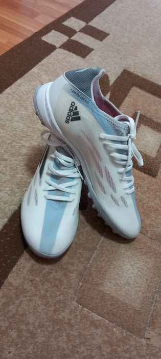 Ghete fotbal Adidas X speedflow3