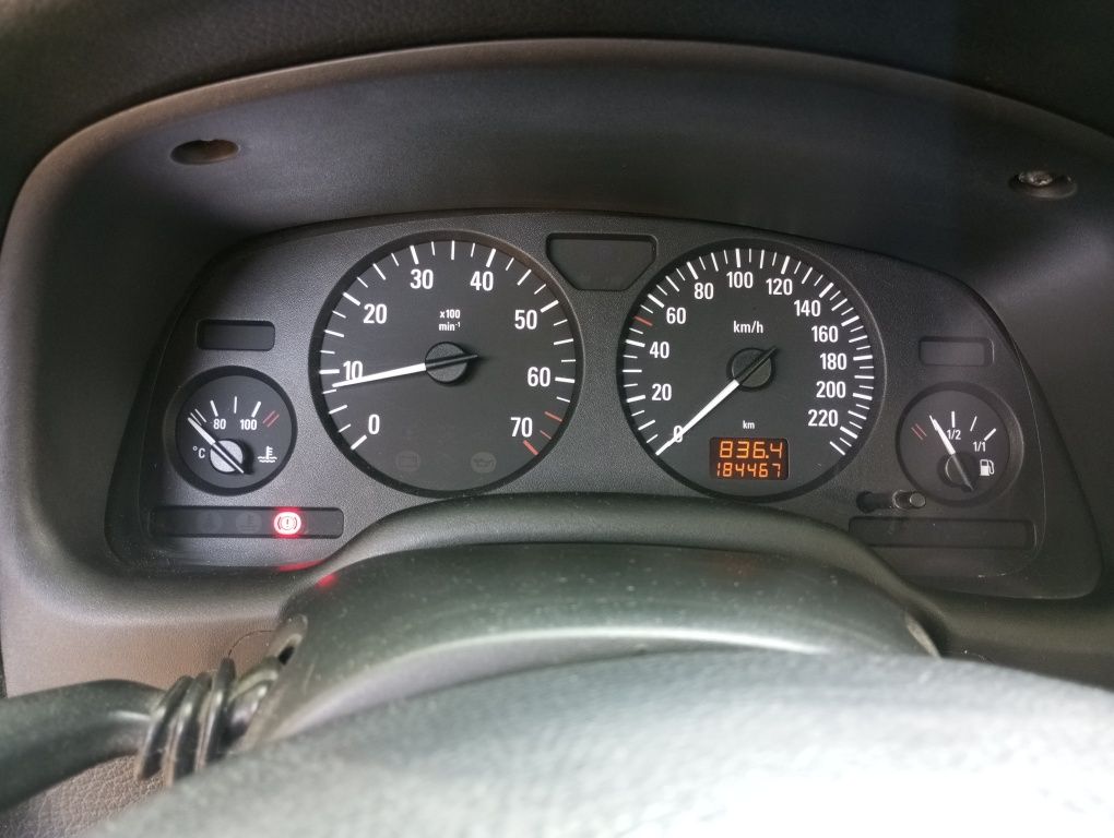 Opel Astra G 1.6 benzină