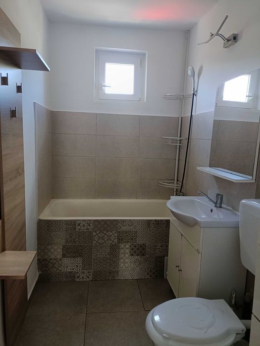 Inchiriez apartament 2 camere in Baia Sprie