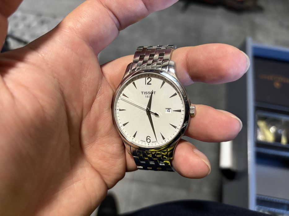 Tissot Tradition T063.610.11.037.00 cu cutie