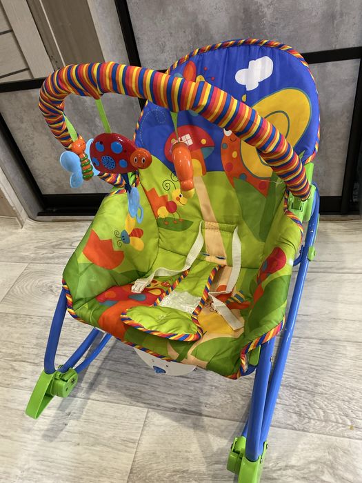 Продам шезлонг для новорожденных