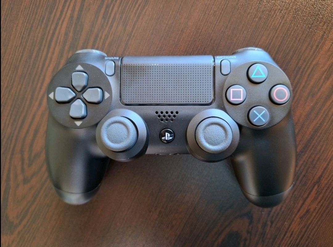 Playstation 4 Slim, PS4, Плейстейшън 4 Слим, Модел 2216