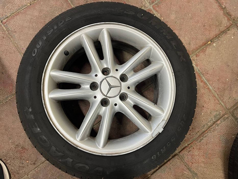 Оригинални джанти за Мерцедес със зимни гуми