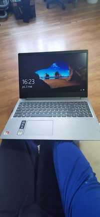 Laptop 2 bucăți Lenovo
