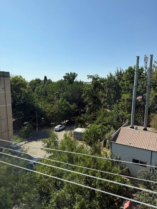 Продается отличная квартира на Ахмад Югнакий