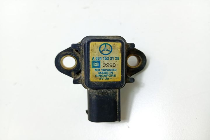 Senzor presiune A0841533128 Mercedes-Benz Vito W638 seria