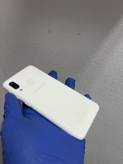 Samsung A20e impecabil…