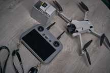 Дрон DJI mini 4 pro fly more combo plus
