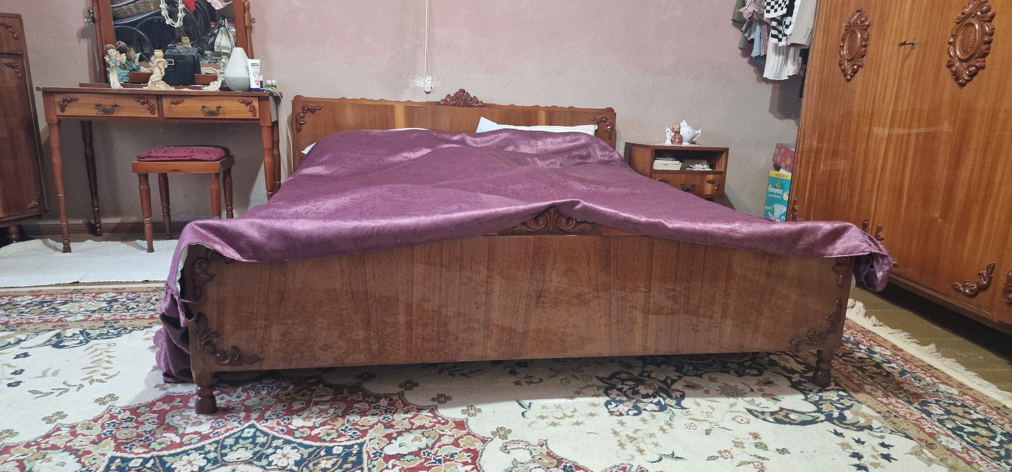 Mobila dormitor în stare foarte bună