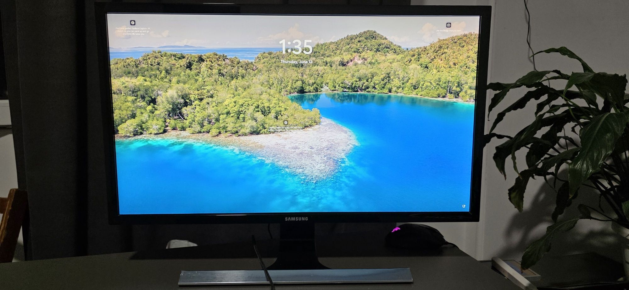 Монитор на Samsung