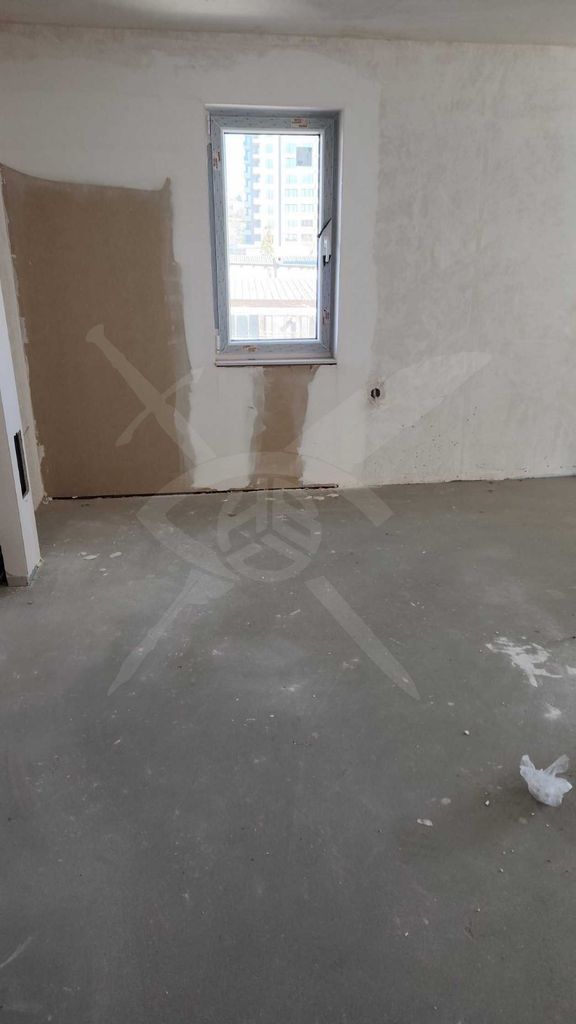 Продава се Тристаен апартамент в Варна, Победа - 112 кв.м за 1384 €/кв.м - Снимка #3