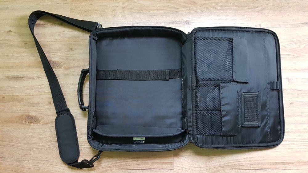 качествена чанта за лаптоп 16 - 17 инча