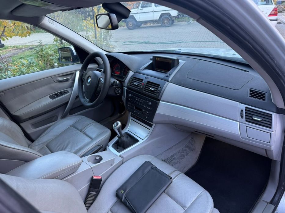 Vând BMW X3 2.0D Xdrive