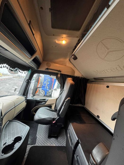 Mercedes-Benz Actros 1845 MP4 MEGA 2019 - LS nRL