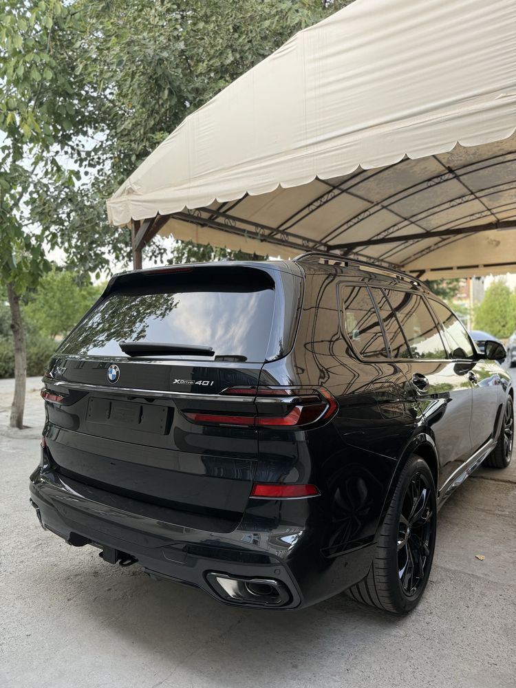 Krassover: BMW X7 Xdrive 40i full 2025 fecelift