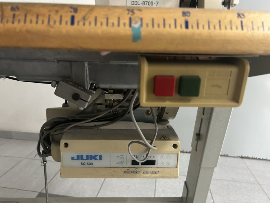 Автоматична права монофазна машина Прав шев. JUKI