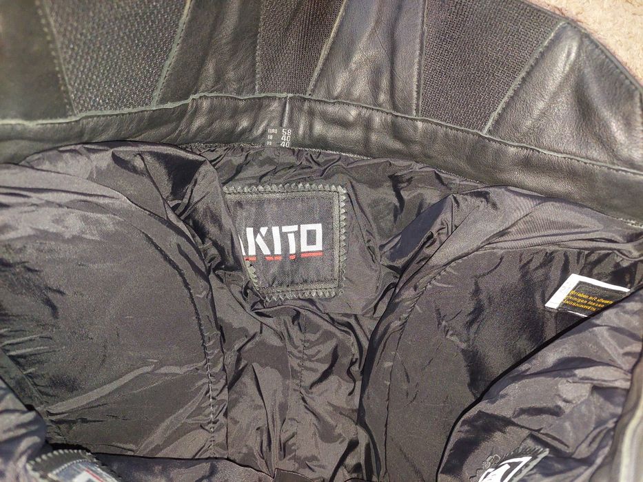 Pantaloni moto,chopper,touring firma Akito ,piele