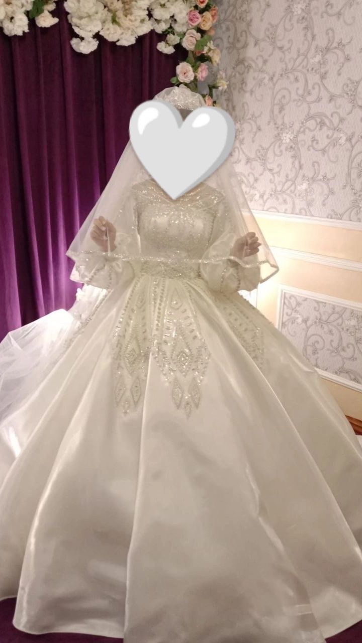 Свадебное платье 200$