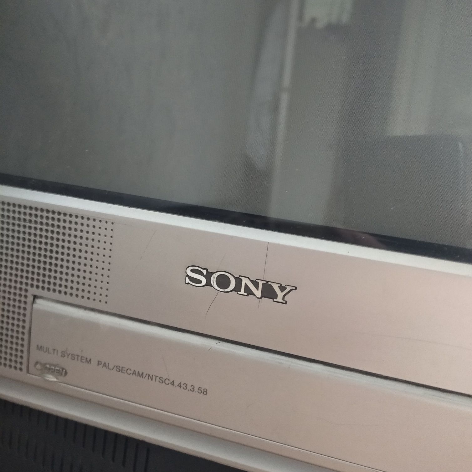 Телевизор Sony Trinitron