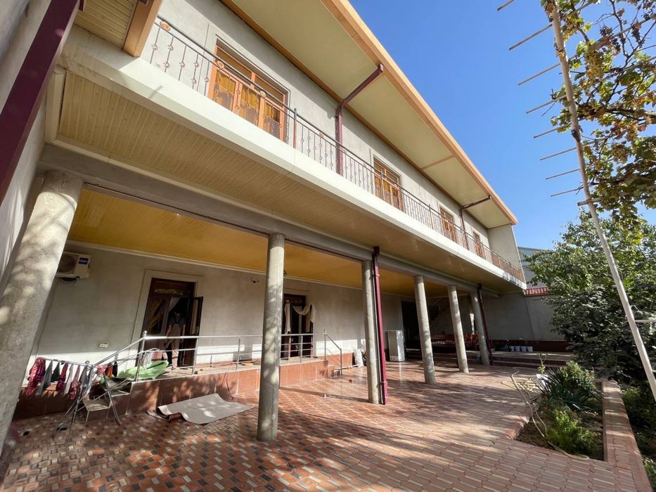 Продаётся Дом в махалле «Хумдон» Навбогчиён. 7 Соток.