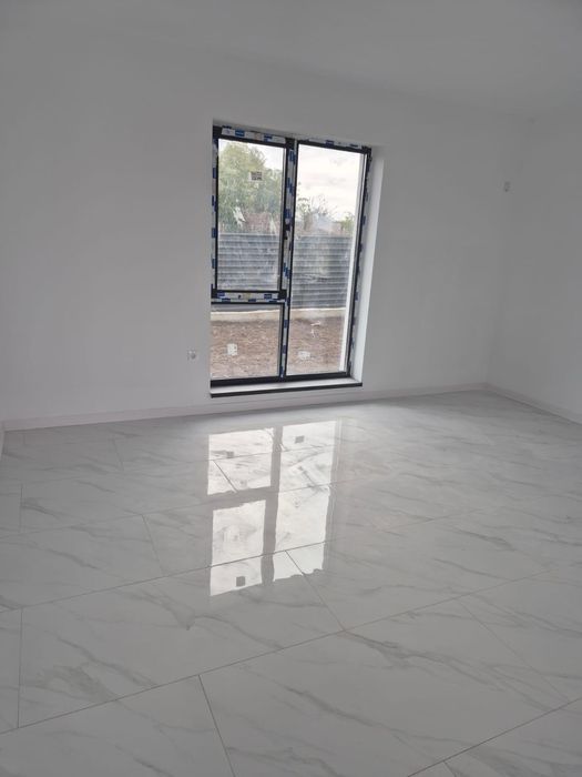 Casa 130mp ,parter cu placa Vorovesti
