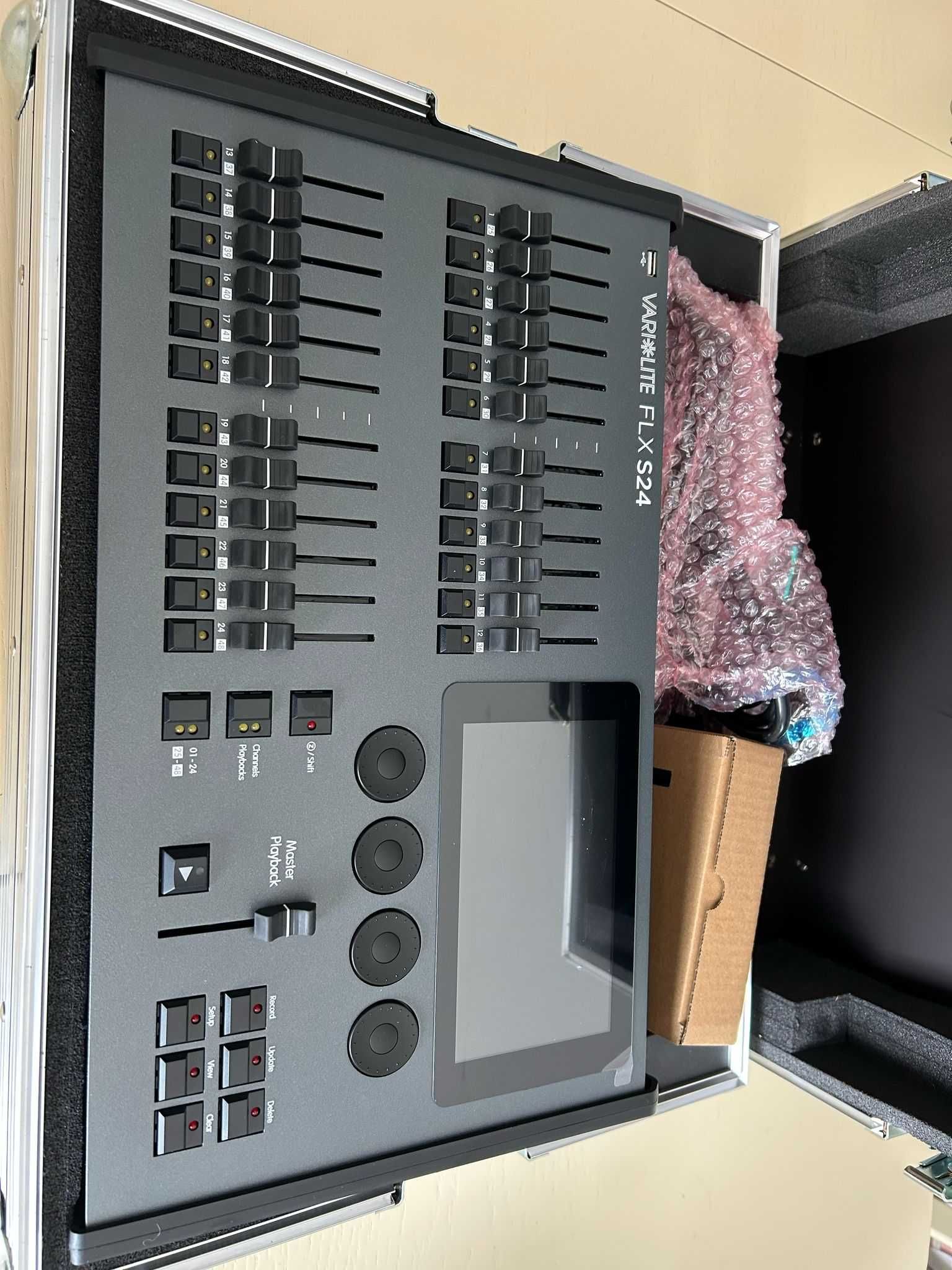 Vari-Lite FLX S24