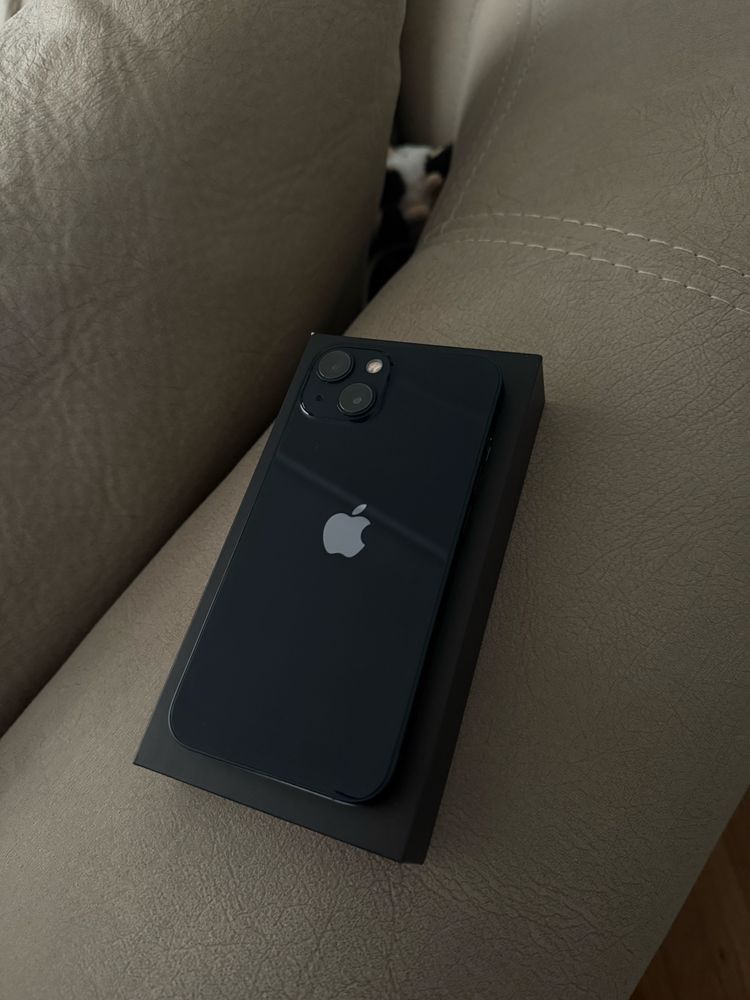 Iphone 13 в отлично състояние