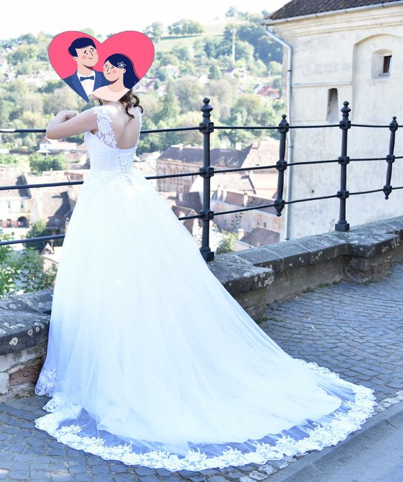 Rochie de mireasa A Line cu trena lunga