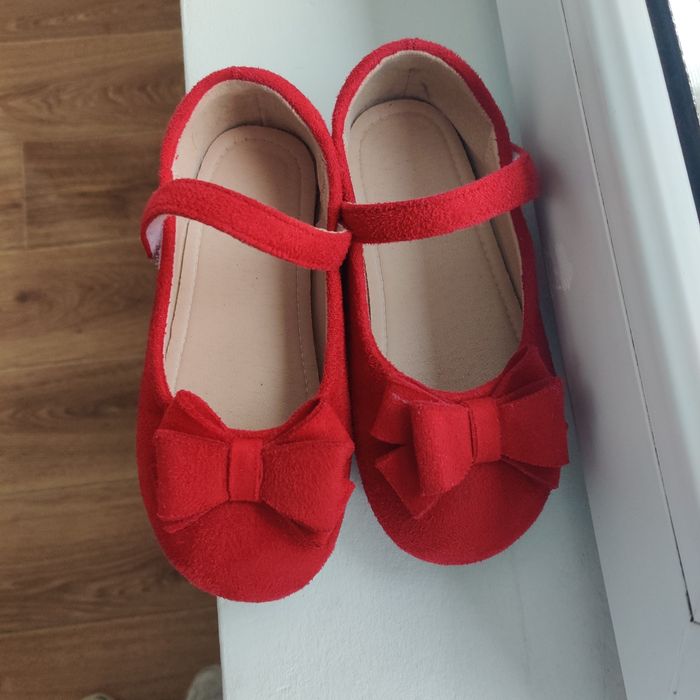 Pantofi roșii fetiță 5-6 ani