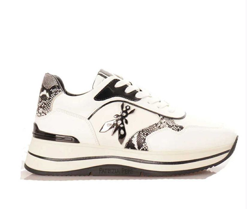 НОВИ големи дамски маратонки/сникърси Patrizia Pepe (номер 40)