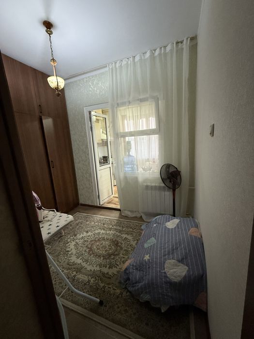 Продается отличная квартира на Ахмад Югнакий