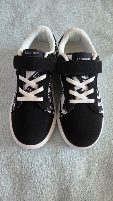 Нови маратонки 33 номер