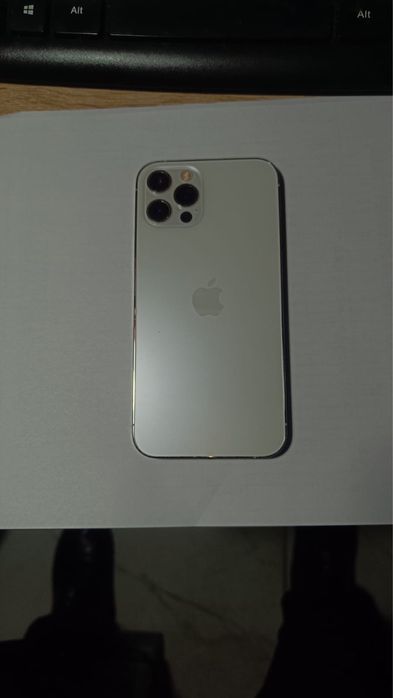 Iphone 12 pro сатылады
