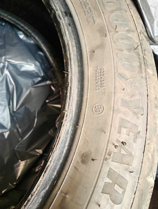 Set 4 anvelooe vara Good Year Efficient Grip Performance 2 215/55/R18