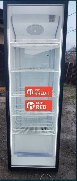 Продам витринный холодильники