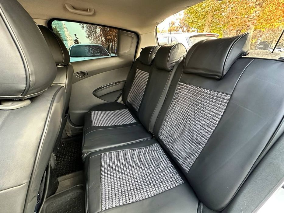 Автомобиль Спарк 2018 года двигатель 1.25 автомат топлива бензин газ