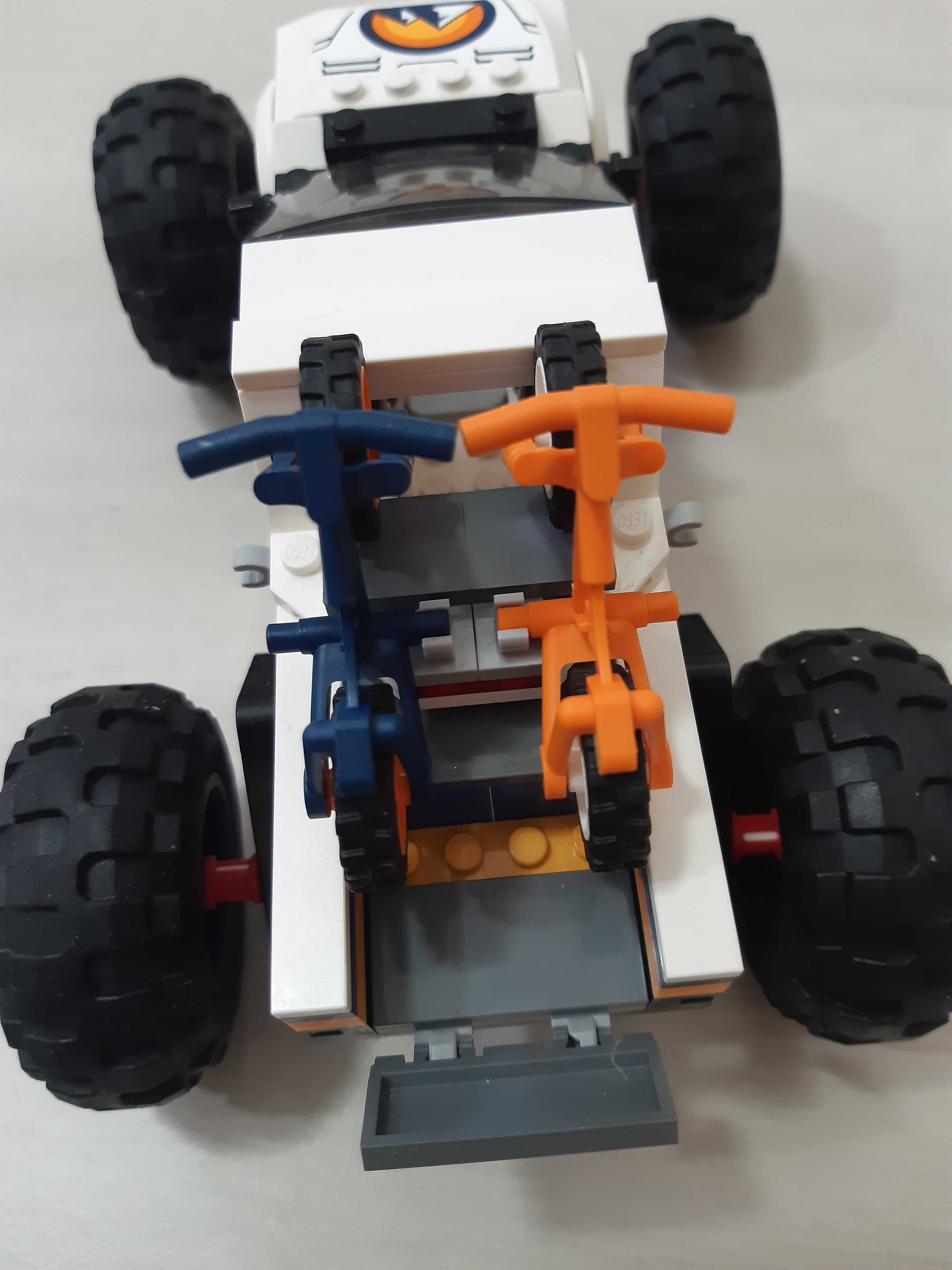 Lego 60387 Aventuri off road cu vehicul 4x4