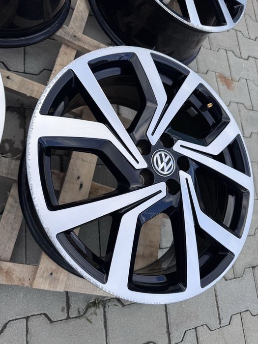 Jante VW Polo Gti R18 5x100