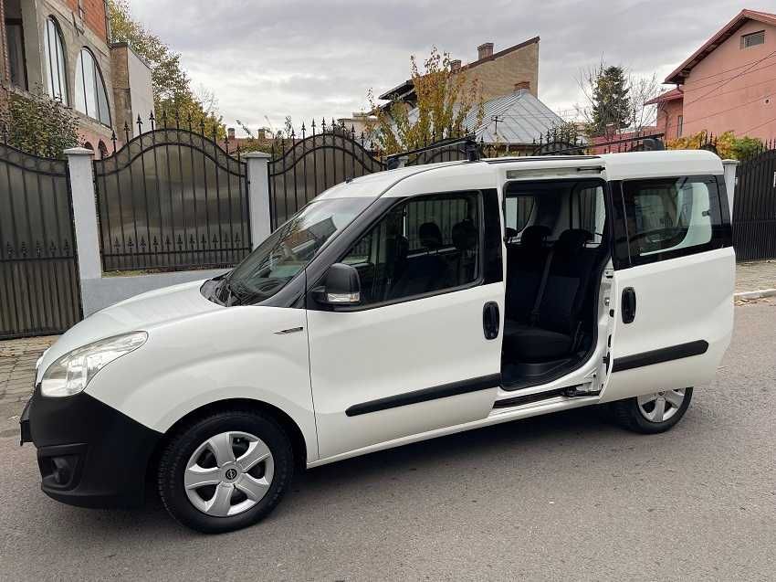 OPEL COMBO-2014-1.3 cdti-FACE LIFT-5 LOCURI-218 350 km reali