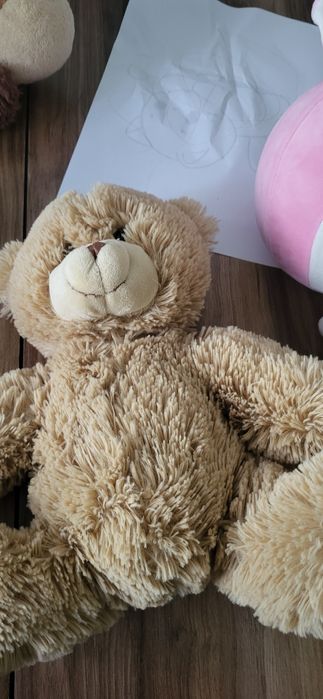 Vand jucarii de plus.