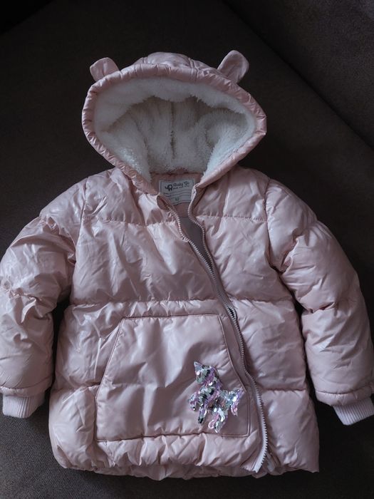 Продам детскую куртку