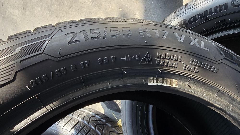 2 anvelope iarnă Barum 215/55/17- transport gratuit