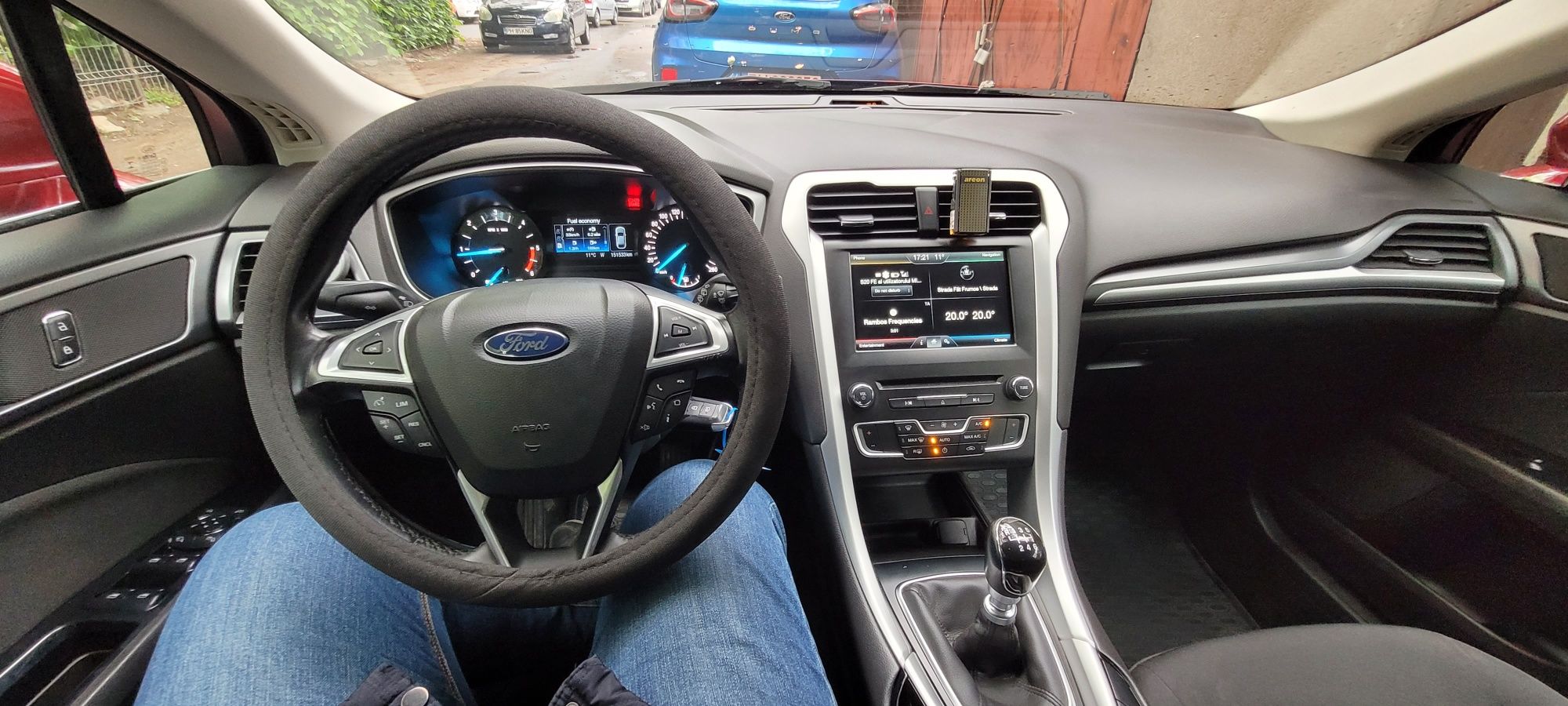 Ford Mondeo mk5, 2015