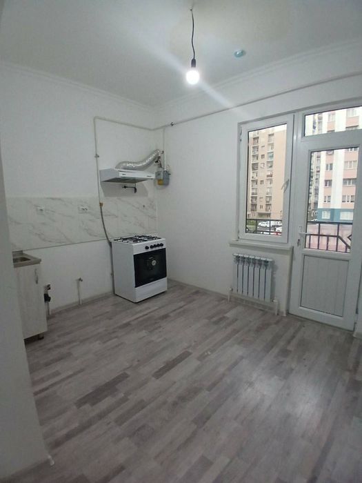 Yashnabod olmos maxallada kvartira sotiladi