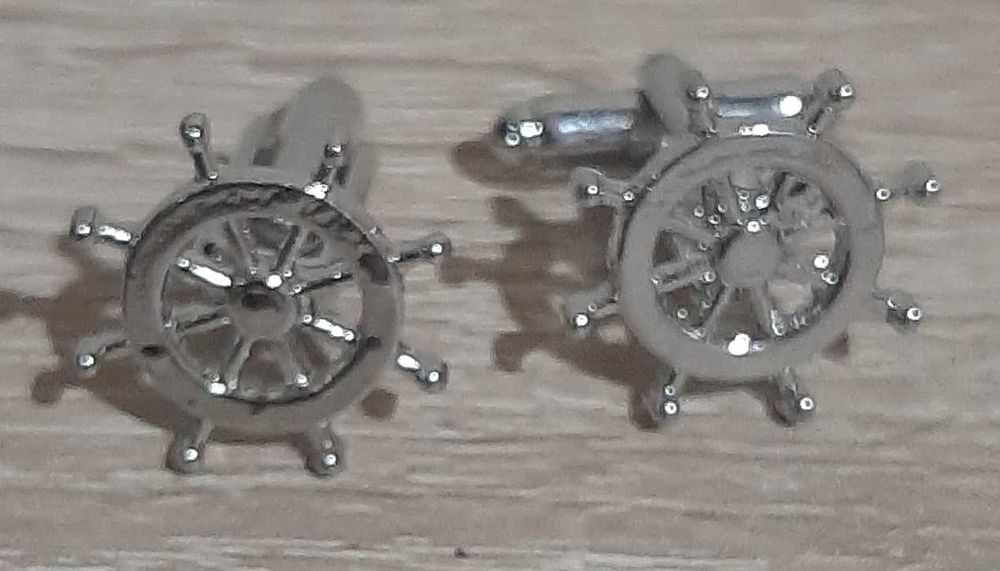 butoni timona pentru camasa