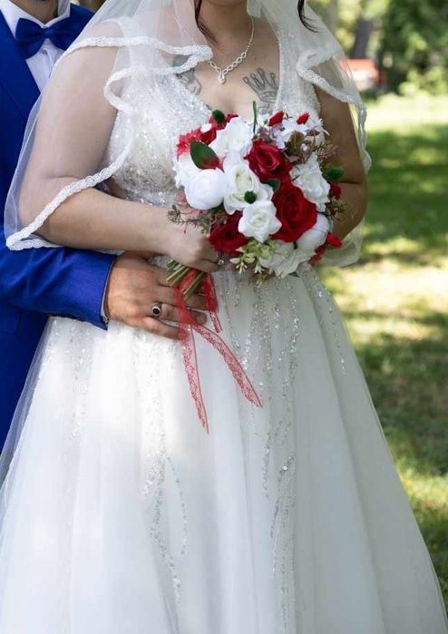 Vând rochie de mireasa