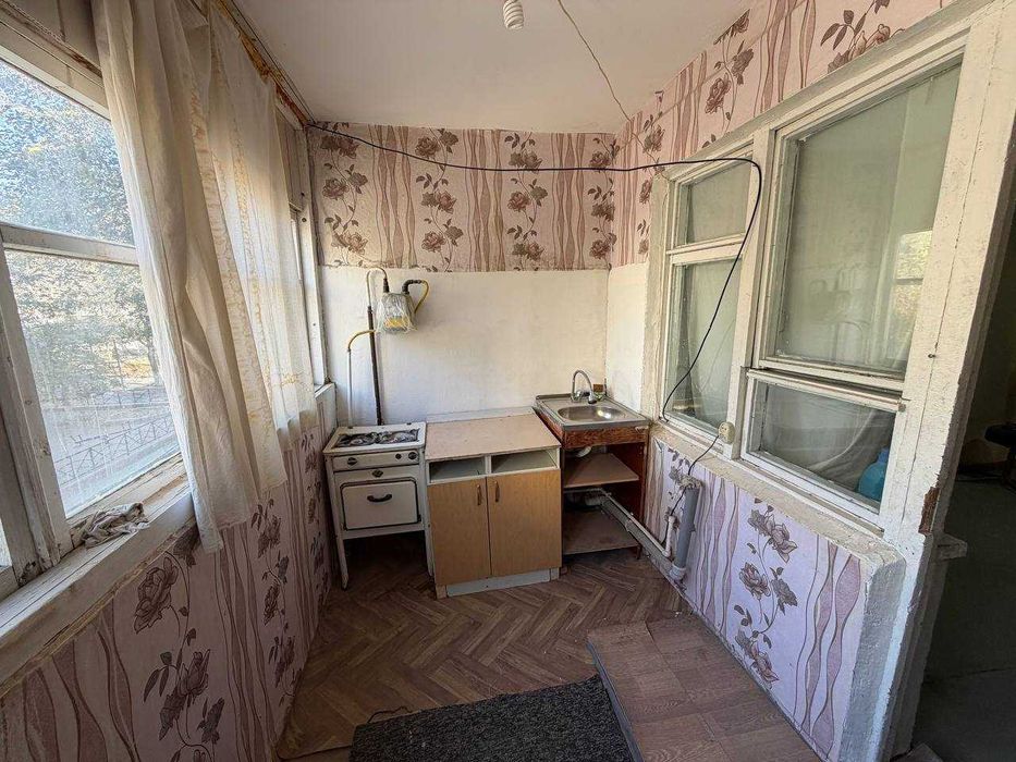 Продаётся 2х комн квартира на 2 этаже Ор-р  Горгаз Бухара Сити